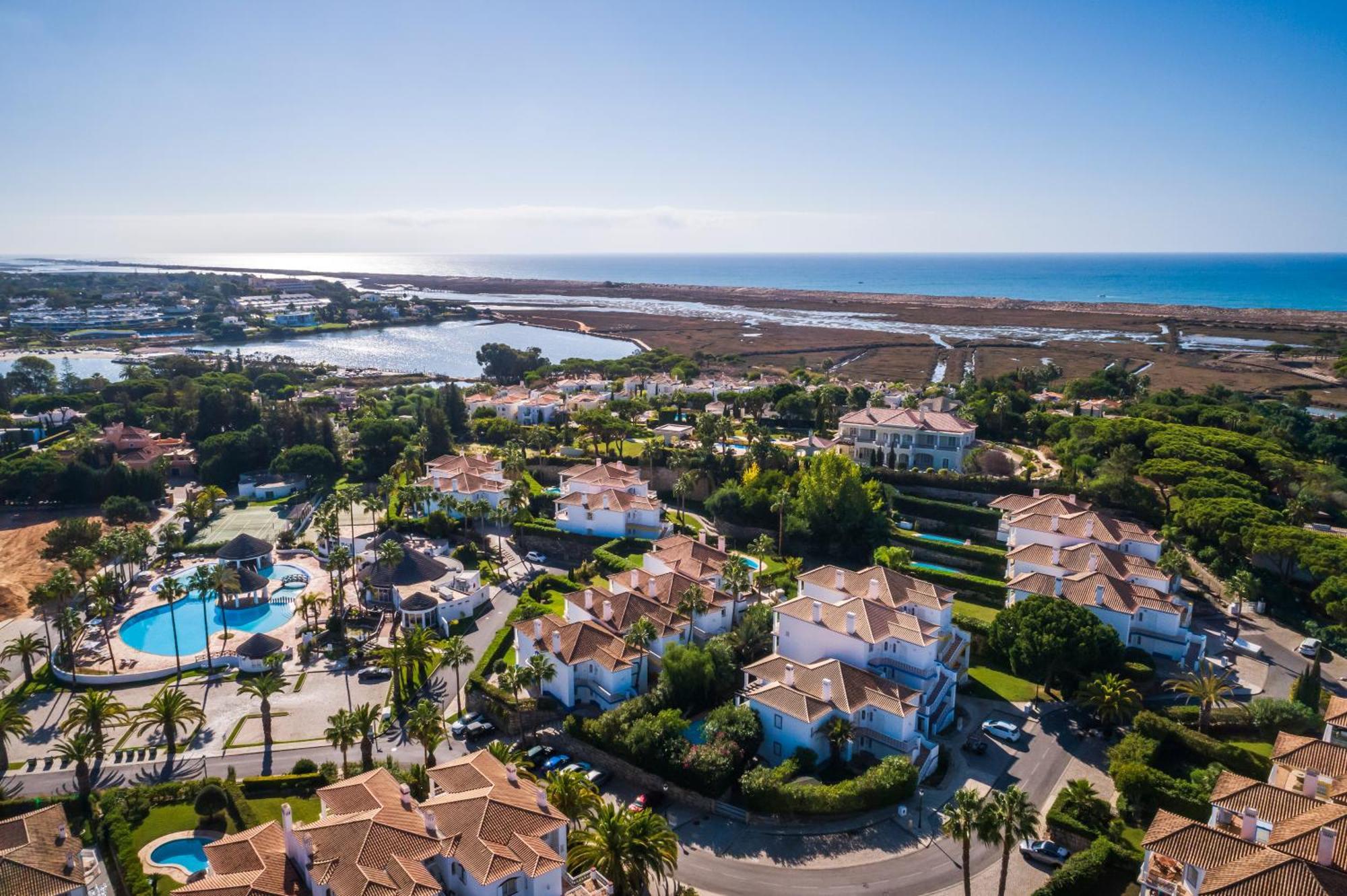 Encosta Do Lago Resort Club Quinta do Lago Ngoại thất bức ảnh